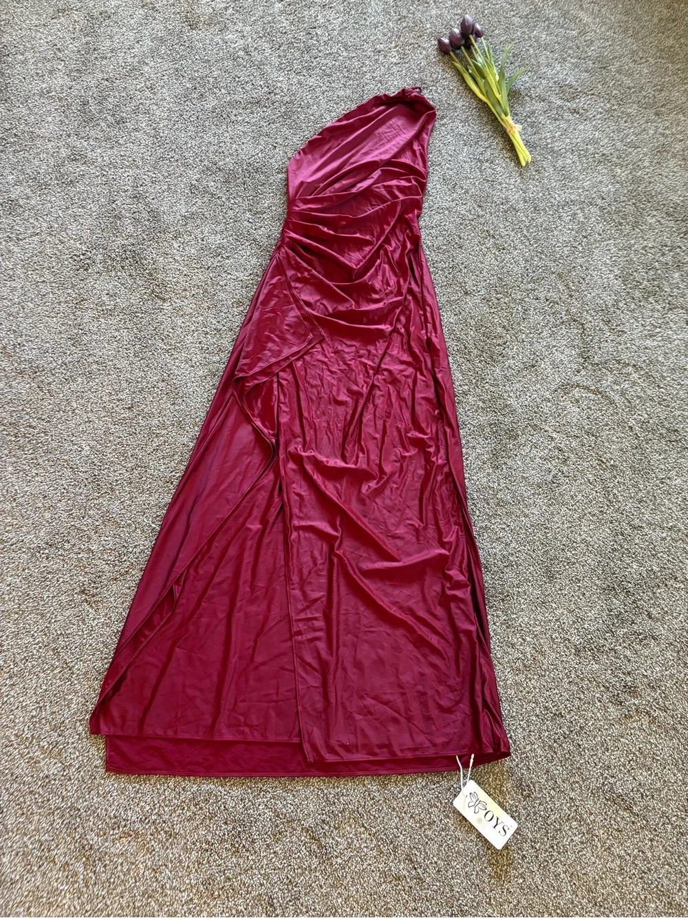 One-Shoulder Burgundy Satin Evening Dress
